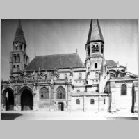 Collégiale Notre-Dame de Poissy, photo Molinard, culture.gouv.fr,.jpg